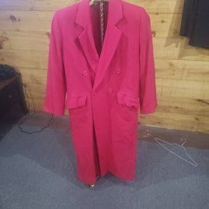 Montaldo's trench coat